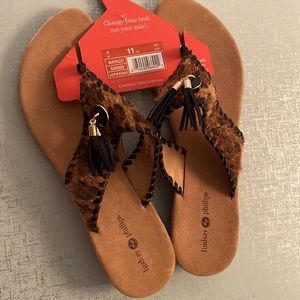 Lindsay- Phillips switch flops